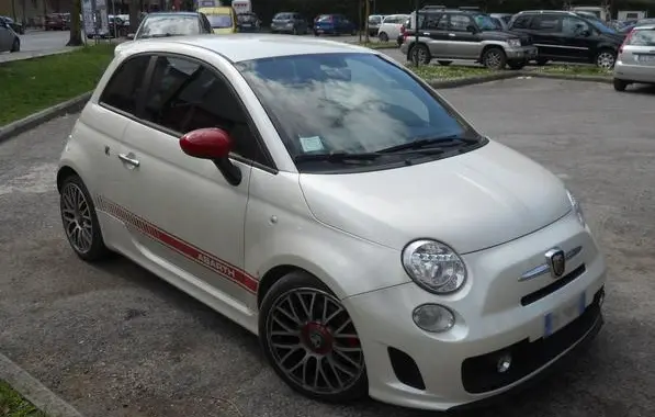 Abarth 500-1