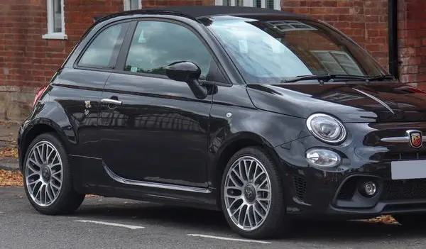 Abarth 595C (facelift 2016)-2