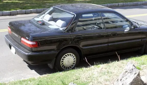 Acura Integra II Sedan-0