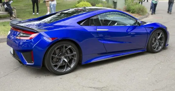 Acura NSX II Coupe-10