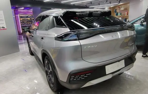 Aion LX Plus-2