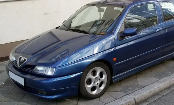 Alfa Romeo 145 (930)-3