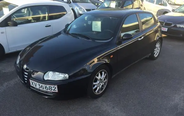 Alfa Romeo 147 5-doors-3