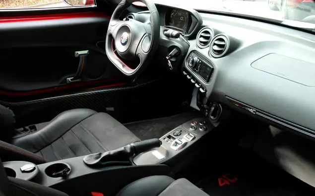 Alfa Romeo 4C-3