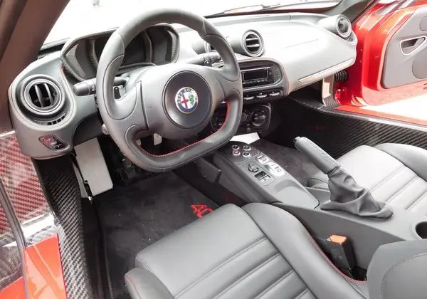 Alfa Romeo 4C-0