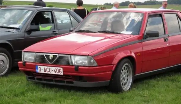 Alfa Romeo 75 (162 B)