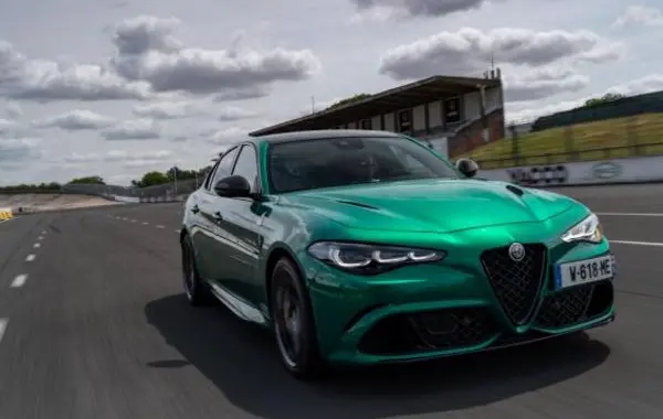 Alfa Romeo Giulia (952, facelift 2022)