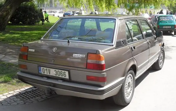 Alfa Romeo Giulietta (116)-6