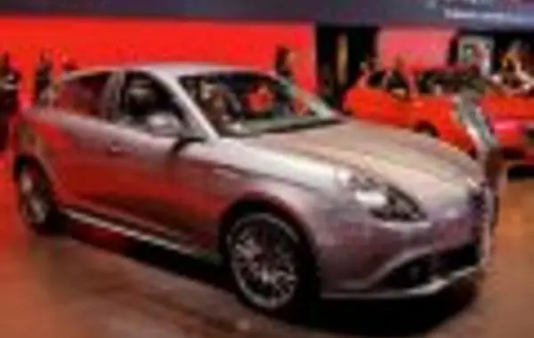 Alfa Romeo Giulietta (Type 940)-13