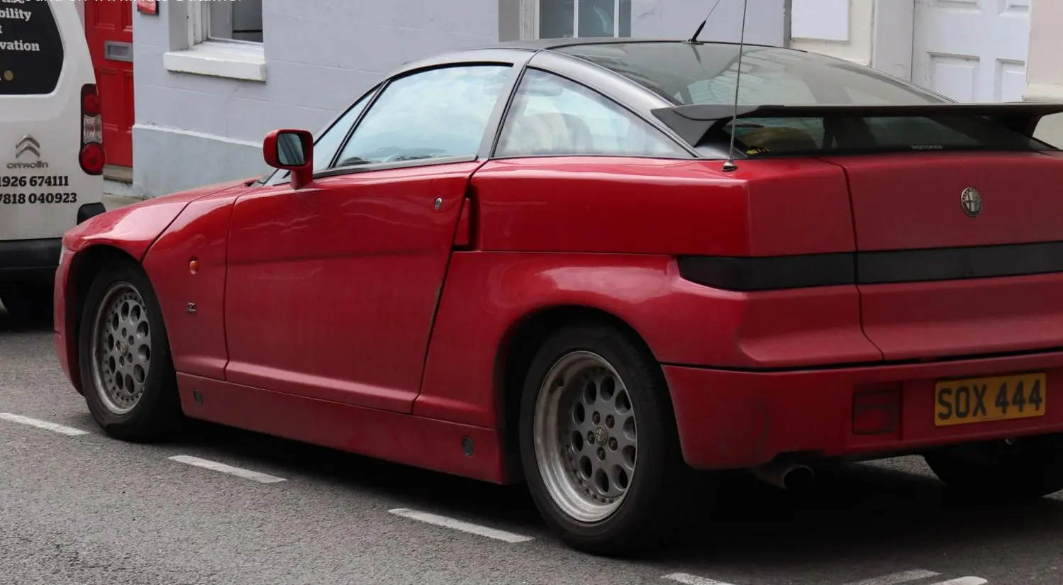 Alfa Romeo SZ-2