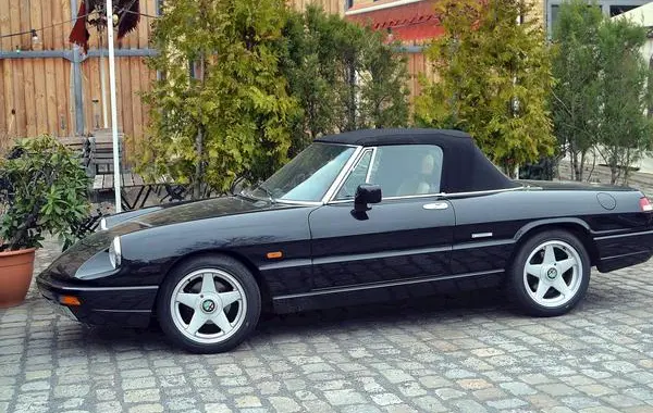 Alfa Romeo Spider (115)-16