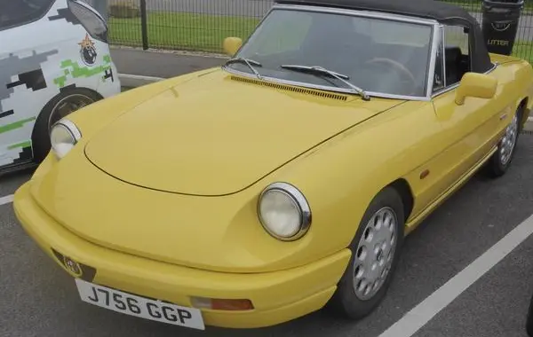 Alfa Romeo Spider (115)-10