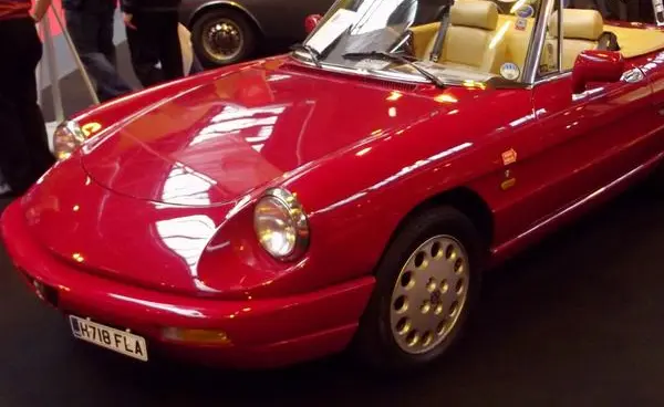 Alfa Romeo Spider (115)-8