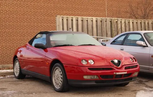 Alfa Romeo Spider (916)-8
