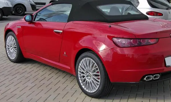 Alfa Romeo Spider (939)-0