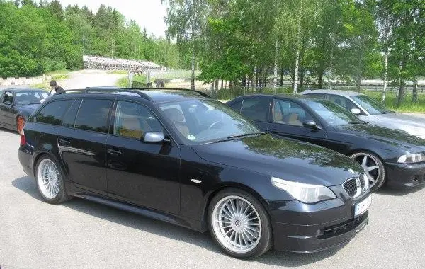 Alpina B5 Touring (E61)