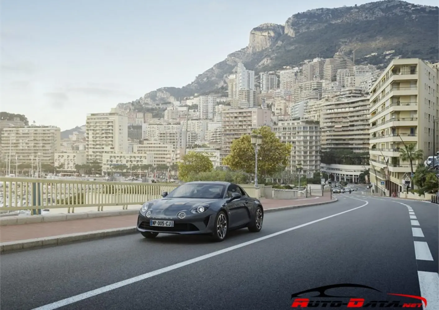 Alpine A110 (2017)-4