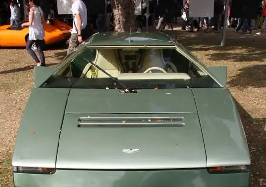 Aston Martin Bulldog