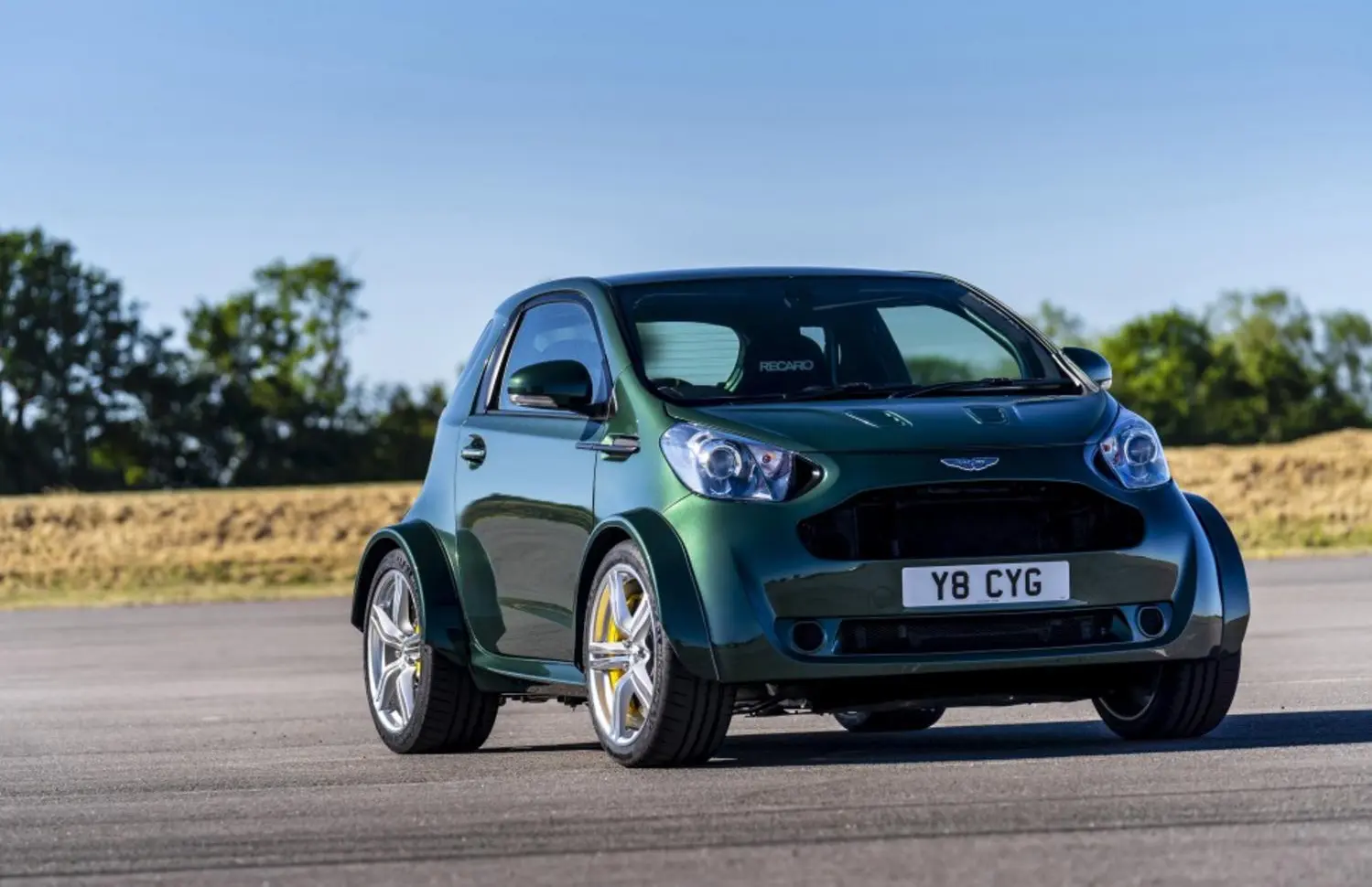 Aston Martin Cygnet V8-8