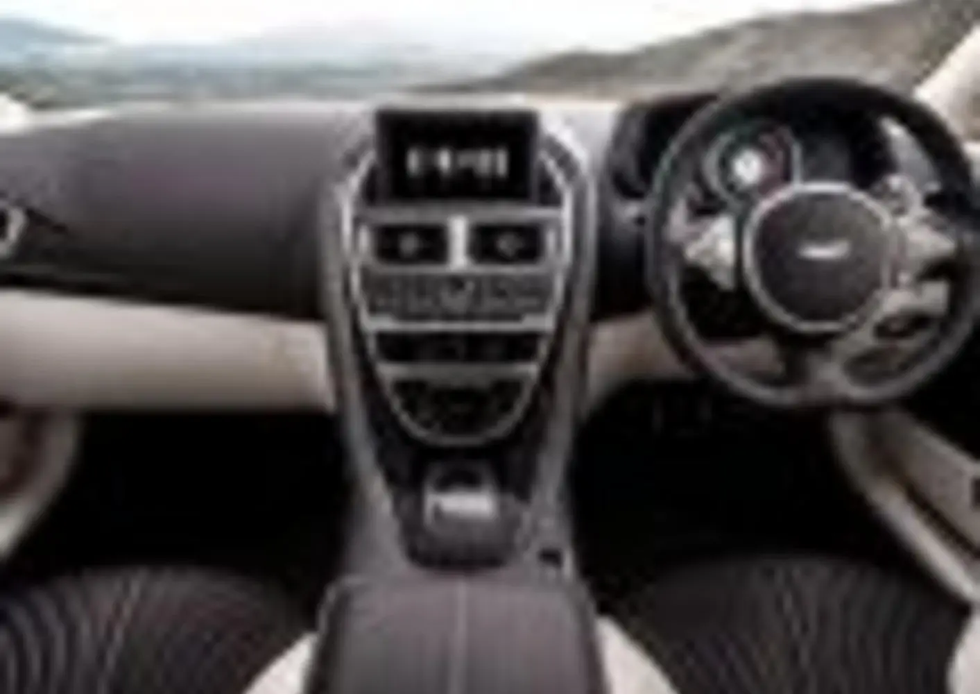 Aston Martin DB11-2
