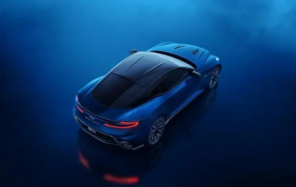 Aston Martin DB12-5