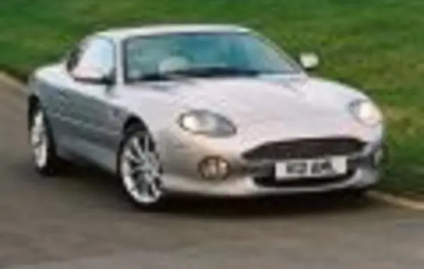 Aston Martin DB7 Vantage-7