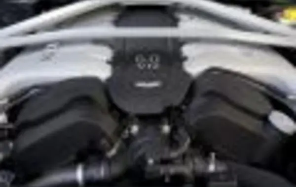 Aston Martin DB9 Volante (facelift 2012)-3