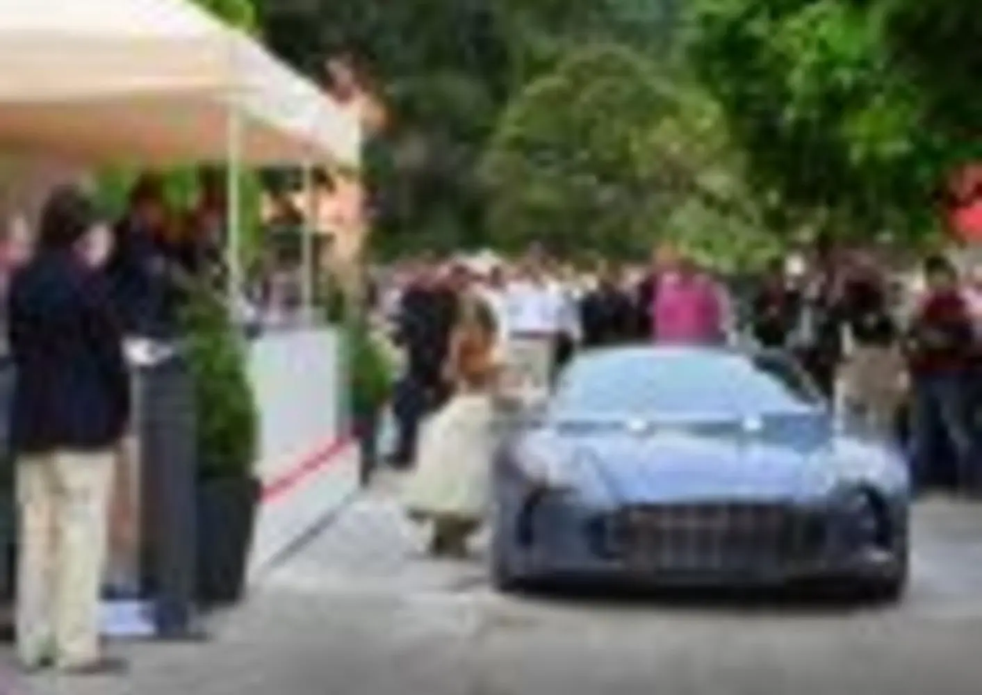 Aston Martin One-77-8