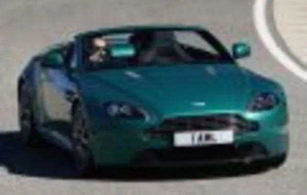 Aston Martin V8 Vantage Roadster (facelift 2008)-4