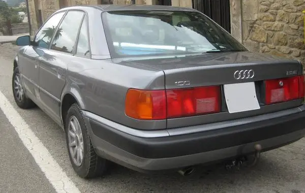 Audi 100 (4A,C4)-4