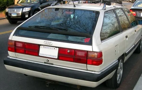 Audi 200 Avant (C3, Typ 44,44Q)-1