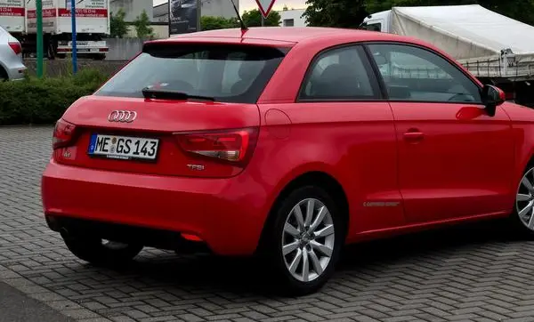 Audi A1 (8X)-2