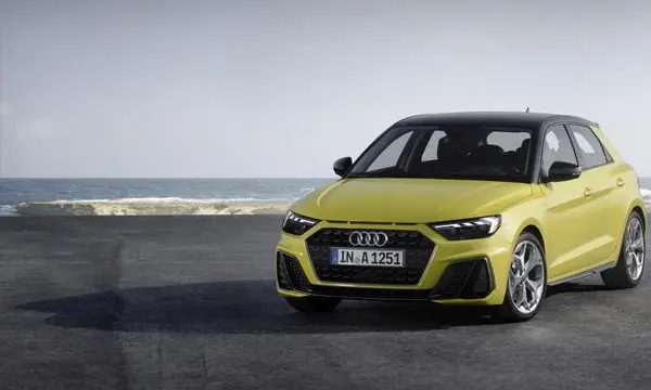 Audi A1 Sportback (GB)-6