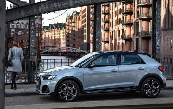 Audi A1 allstreet (GB)-6