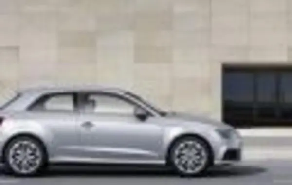 Audi A3 (8V, facelift 2016)-4