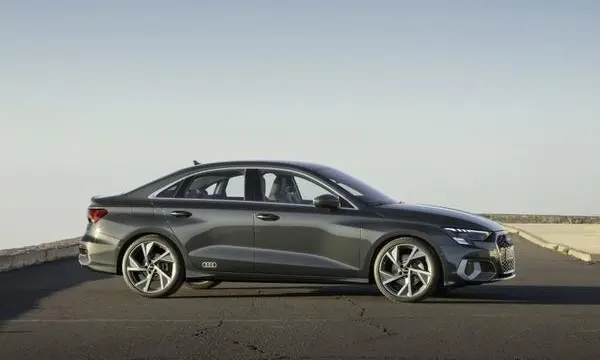 Audi A3 Sedan (8Y)-2
