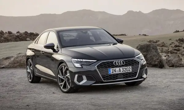 Audi A3 Sedan (8Y)-5