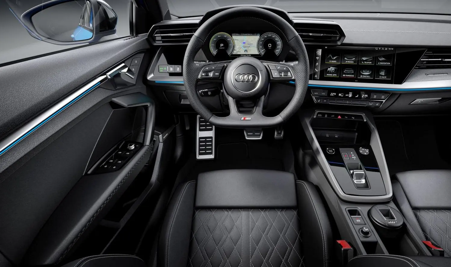 Audi A3 Sportback (8Y)-5