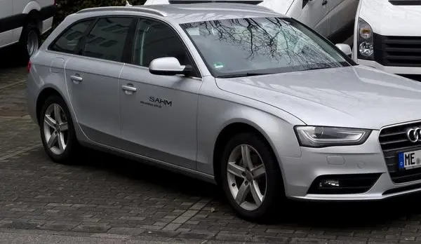 Audi A4 Avant (B8 8K, facelift 2011)-2