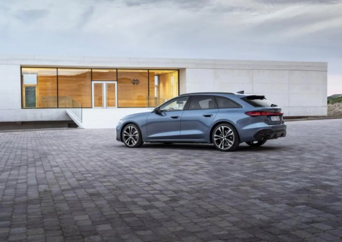 Audi A5 Avant (B10)-6