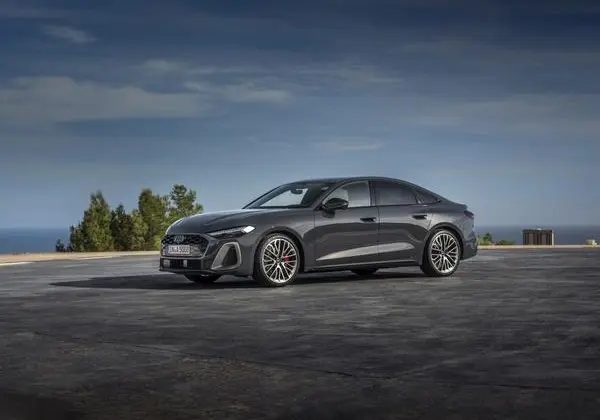 Audi A5 Sedan (B10)-14