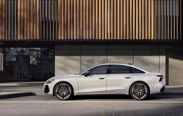 Audi A6 Limousine (C9)-0