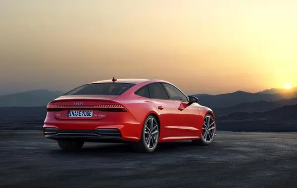 Audi A7 Sportback (C8)-0