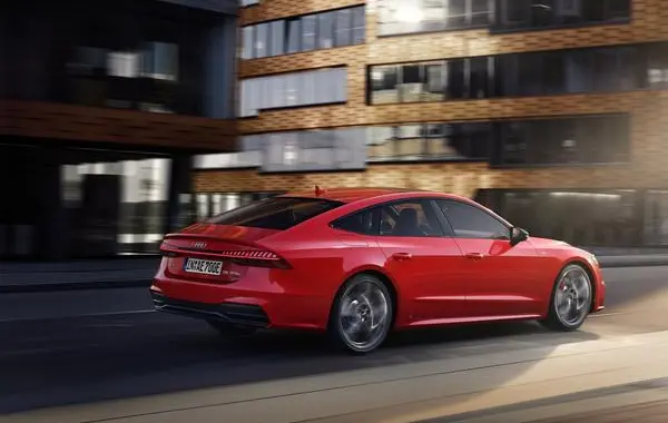 Audi A7 Sportback (C8)-4