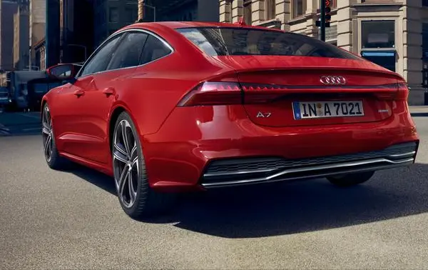 Audi A7 Sportback (C8, facelift 2023)-1