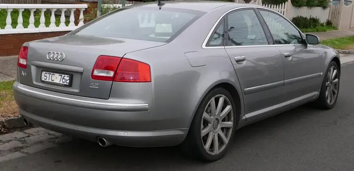 Audi A8 (D3, 4E)-0