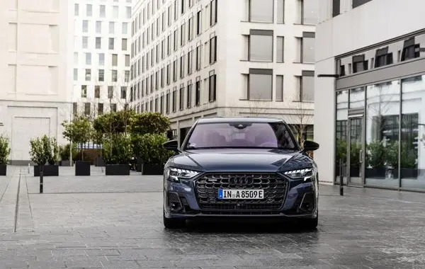 Audi A8 (D5, facelift 2021)-5