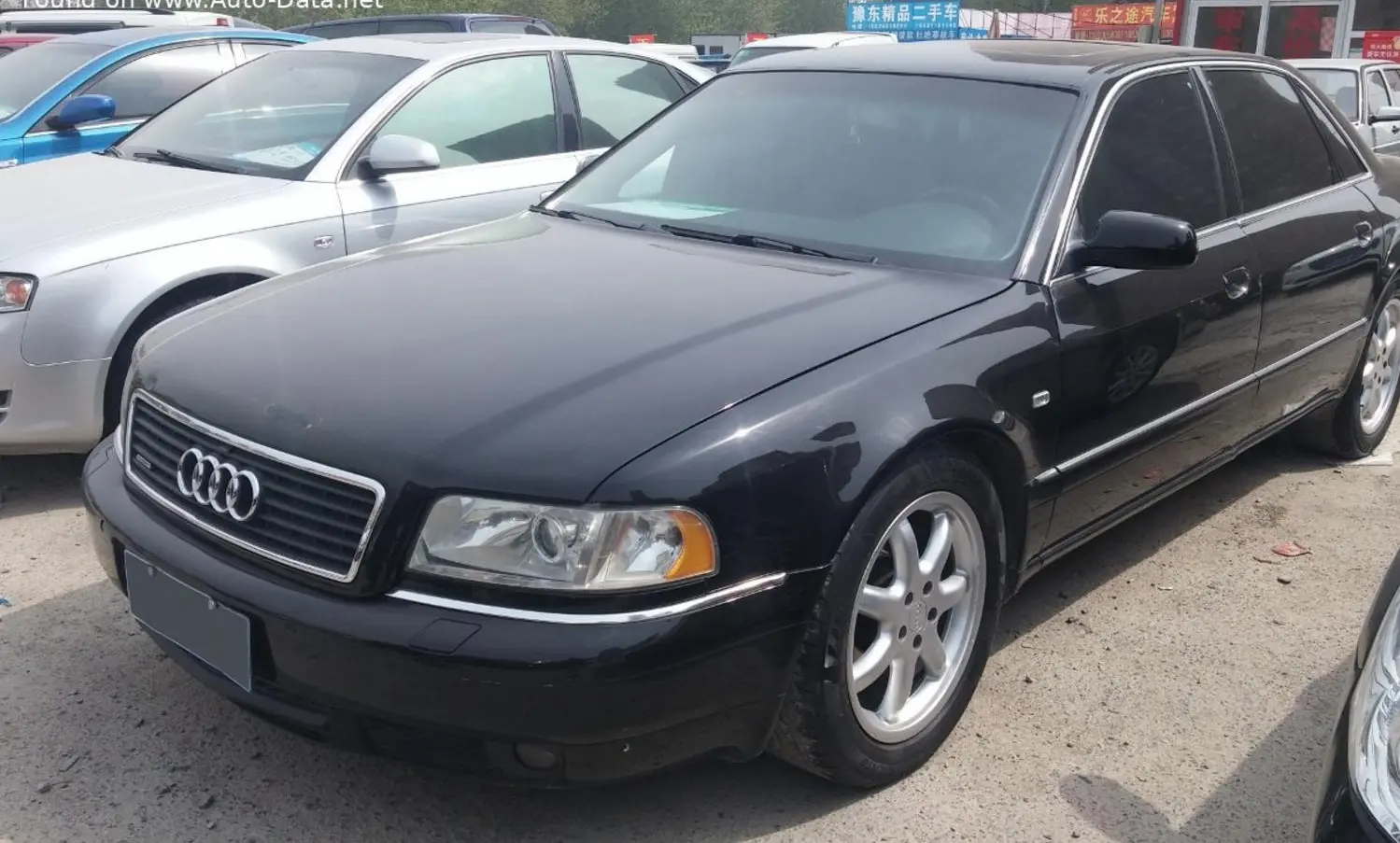 Audi A8L (D2, 4D, facelift 1999)-2