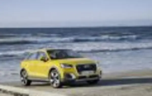 Audi Q2-7