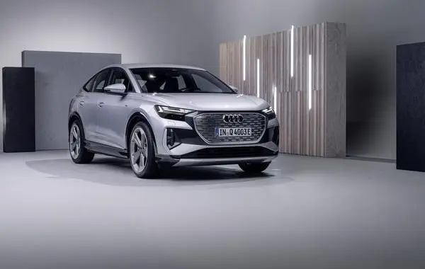 Audi Q4 Sportback e-tron-2